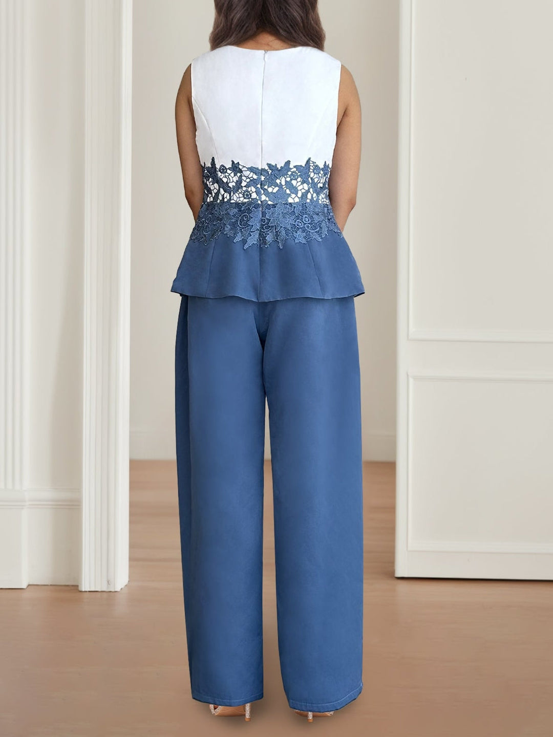 3 Pieces Square-Neck Ankle Length Mother of the Bride Pantsuits with Jacket & Appliques Lace