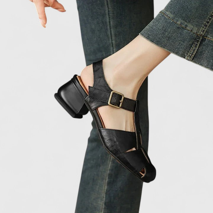 Aivorah | Sandals
